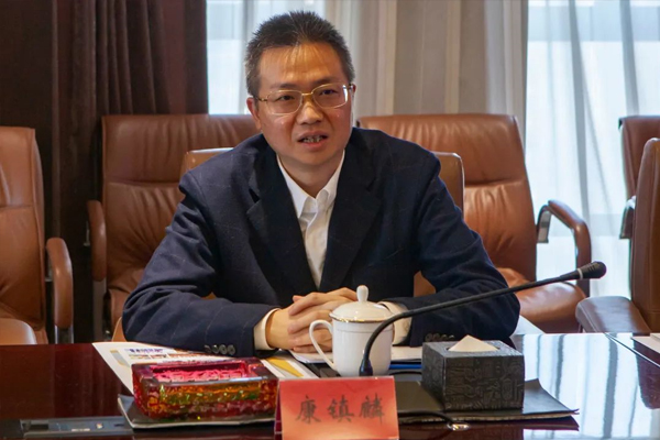 金霞經開區李國軍書記一行走訪慰問友誼咨詢2.JPG